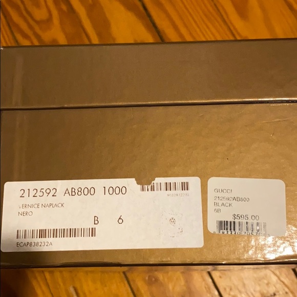 Gucci Hysteria Black Patent Leather Clogs - Picture 7 of 7